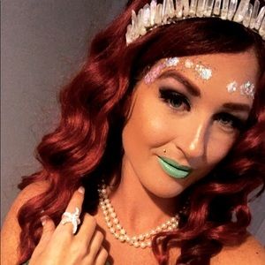 red and black curly synthetic wig